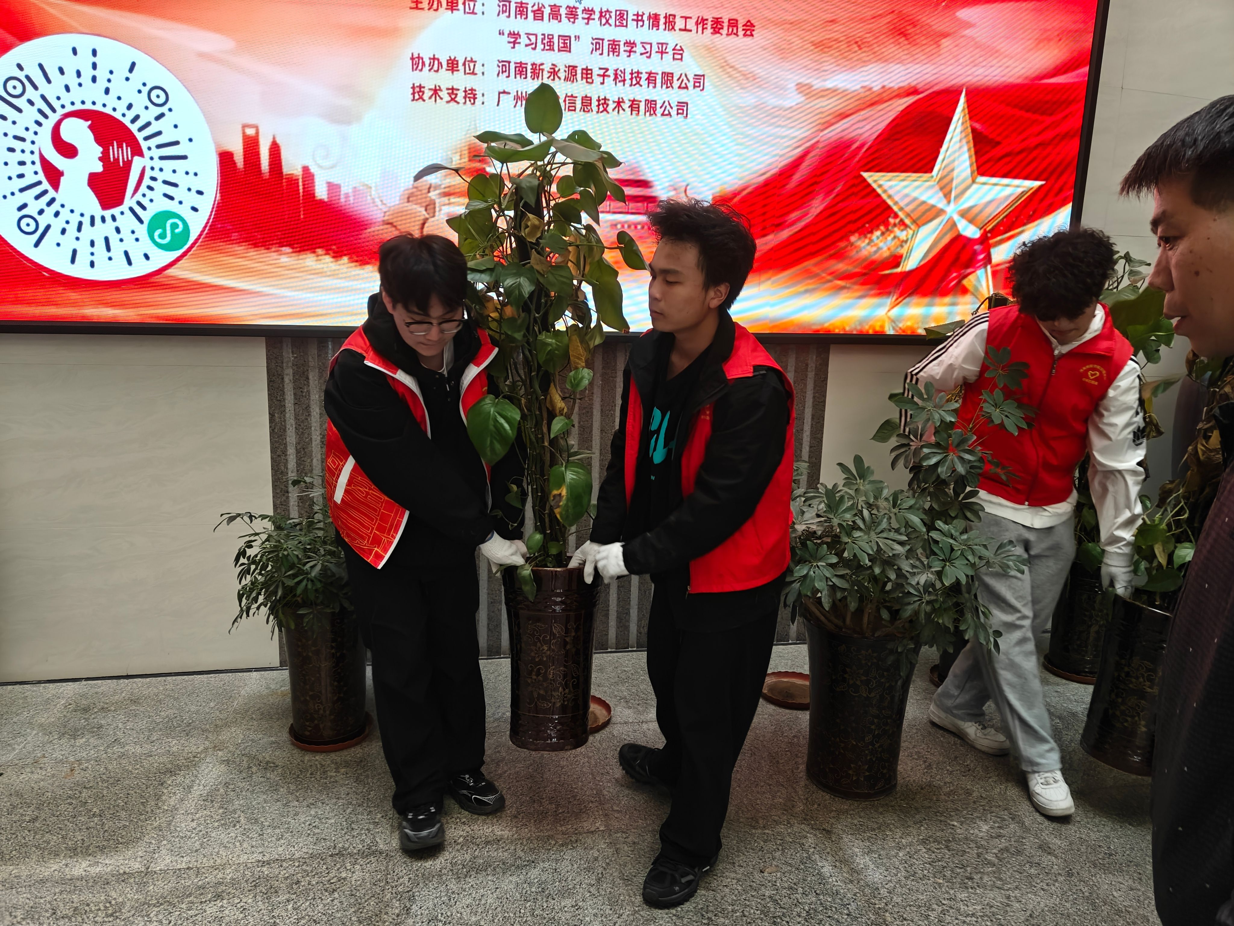 9a8ccbef5b9e93a1f9c8b25319f87cb6_origin